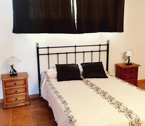 Ribera De Cortes Villa *