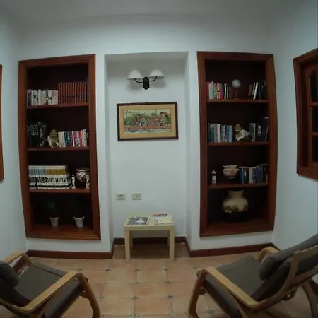 Villa Ribera De Cortes